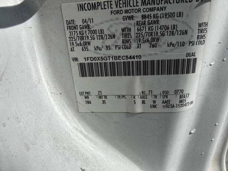 2011-ford-f550-image-20