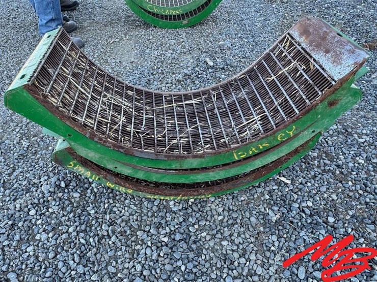 john-deere-9670-combine-small-wire-concaves-image-3