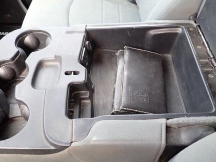 2013-ram-1500-slt-image-20