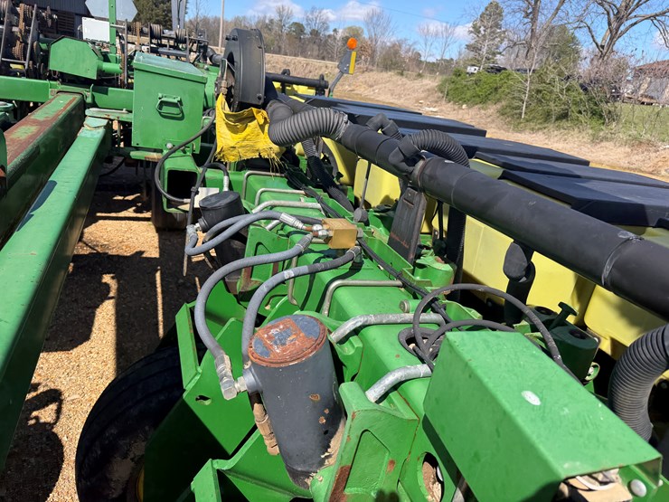 john-deere-1780-image-21