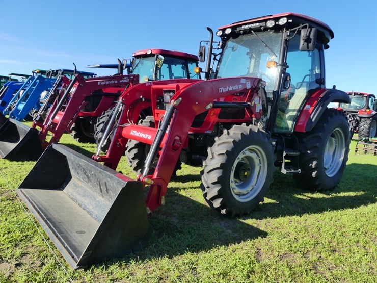 2020-mahindra-6075-image-2