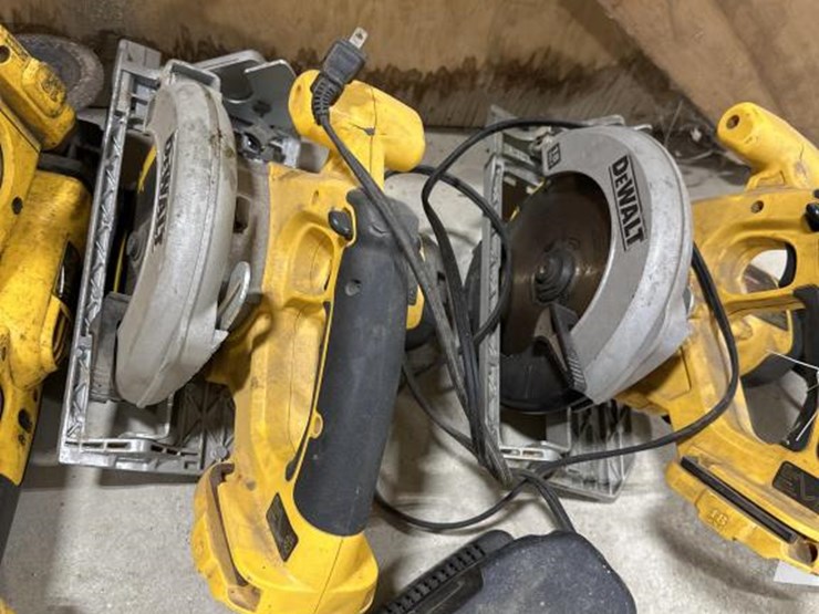 #66-•-dewalt-miscellaneous-tools-and-chargers-image-3