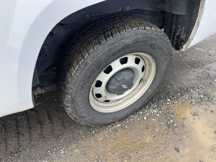 2012-chevrolet-colorado-image-11