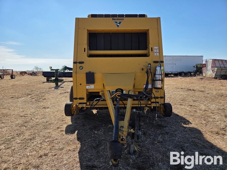 2014-vermeer-605-image-2