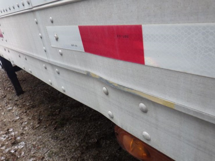 2011-great-dane-van-image-22