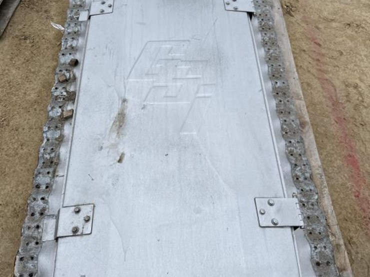 #49-•-30'-grain-bin-door-image-2