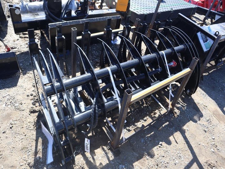 future-skid-steer-grapple-image-2