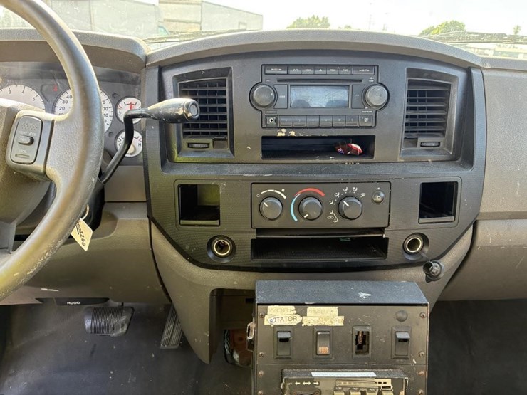 2006-ram-2500-hd-image-12