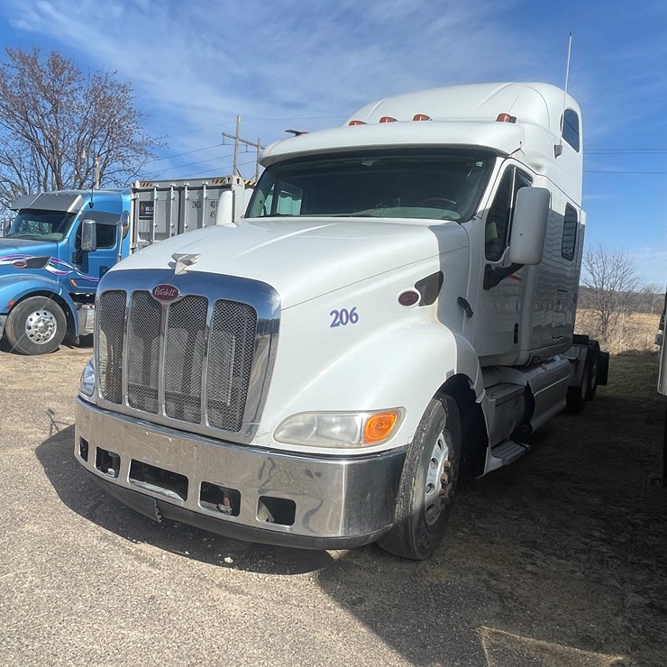 2006 PETERBILT 387