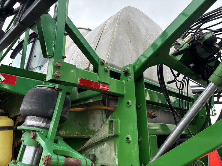 1998-john-deere-4700-image-31