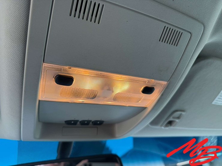 2014-chevrolet-silverado-2500-image-48