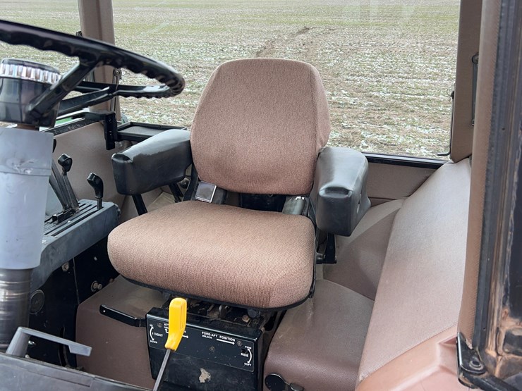 1983-john-deere-4450-image-37