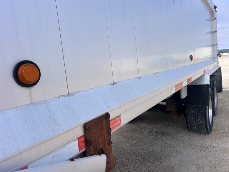 2007-benson-39'-end-dump-image-15