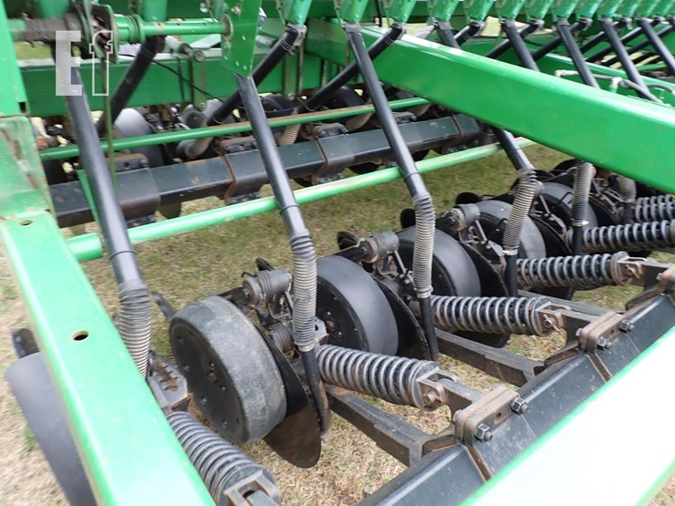 john-deere-1590-image-5