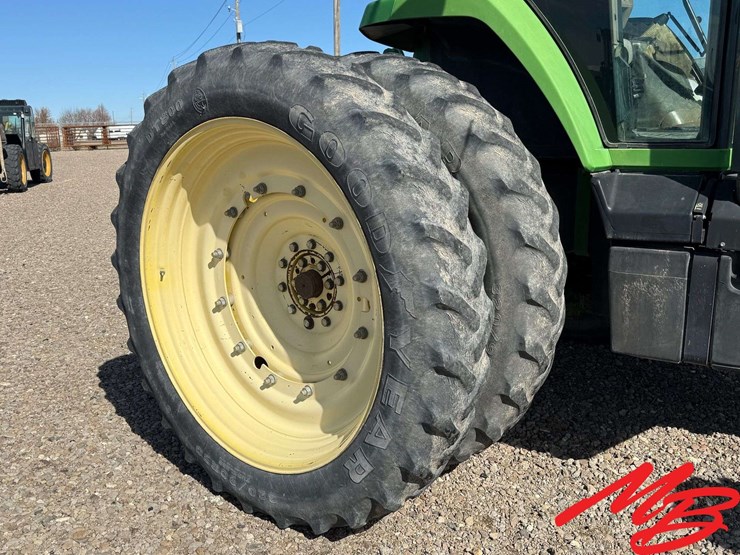 1998-john-deere-8100-image-9