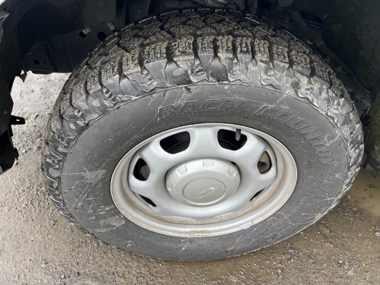 2016-ford-f150-image-15