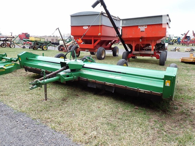 john-deere-115-image-1