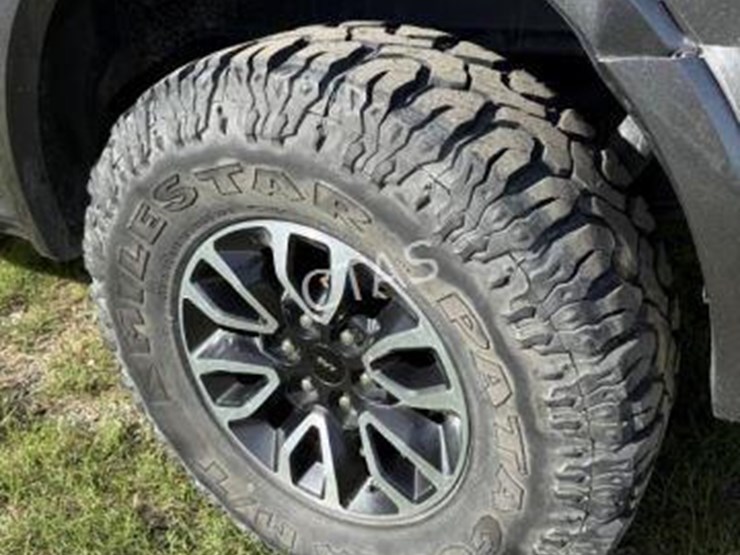 2016-ford-f150-xlt-image-12