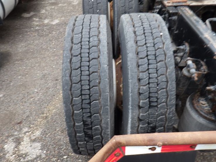 2016-international-8600-image-12