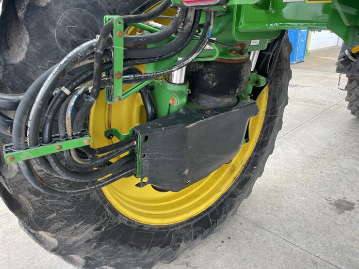 2018-john-deere-r4045-image-53