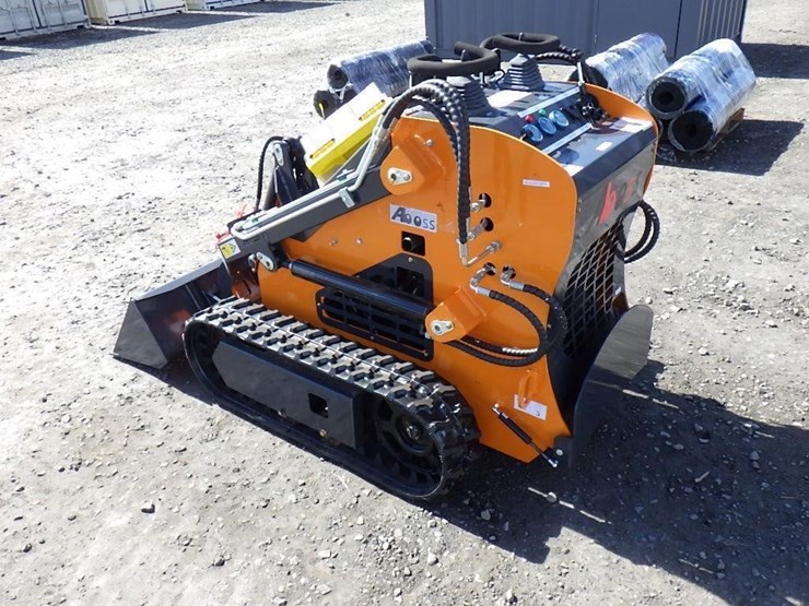 2025-aboss-gh380-skid-steer-tracked-loader-image-2