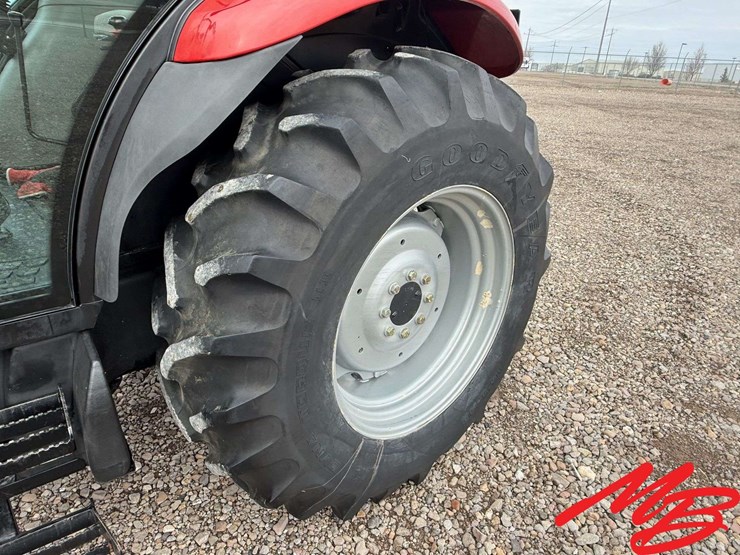 case-ih-jx75-image-16