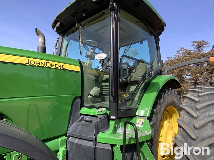 2013-john-deere-8310r-image-10