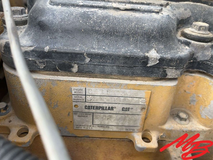 2004-peterbilt-379-image-17