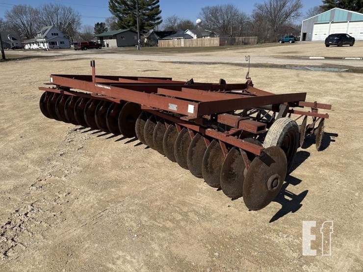 international-370-image-5