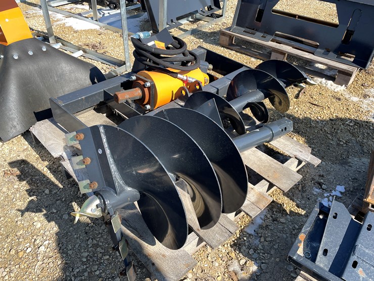 #2397-•-wolverine-skid-steer-auger-and-drive-bit-image-2
