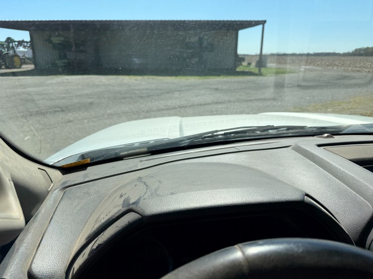 2017-ford-f150-image-52