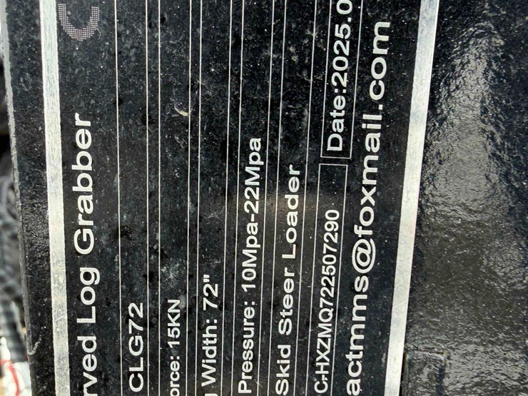 curved-log-grabber-image-10