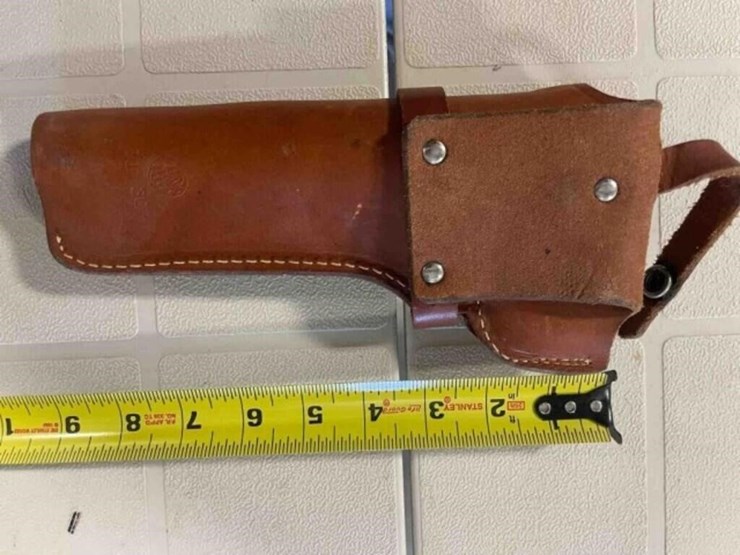 box-of-misc.-holsters-image-18