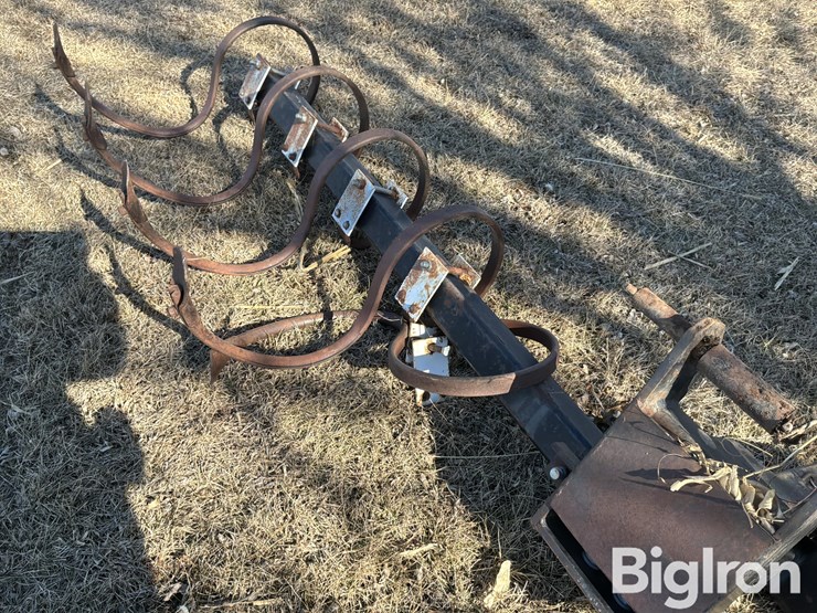 track-scratcher-image-12