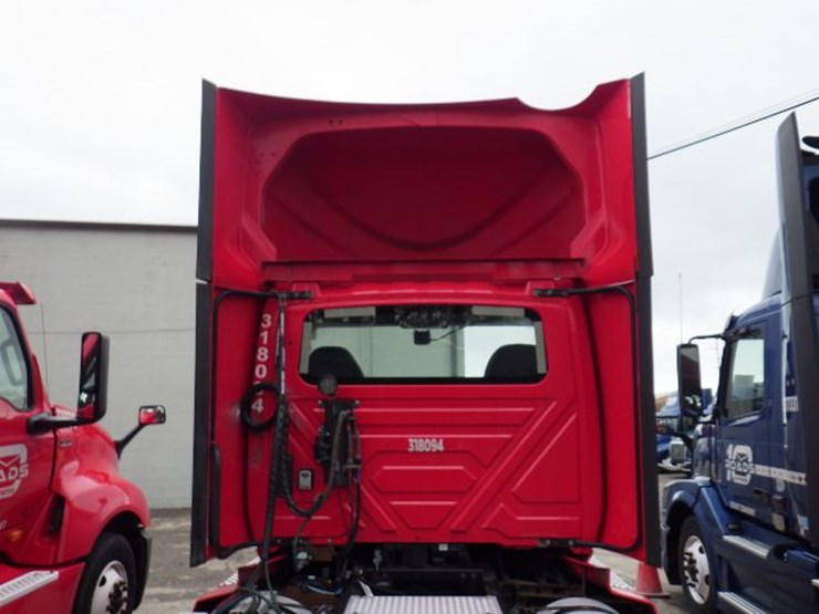 2018-international-lt-image-8