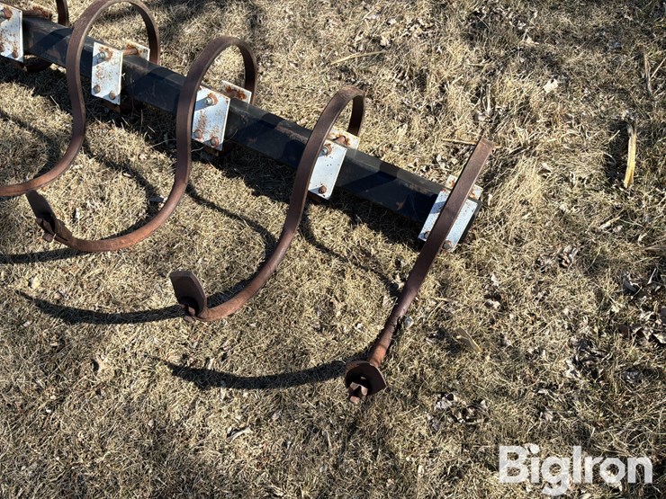 track-scratcher-image-9