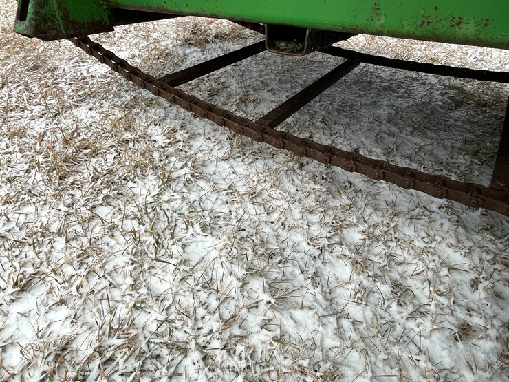 john-deere-680-image-18