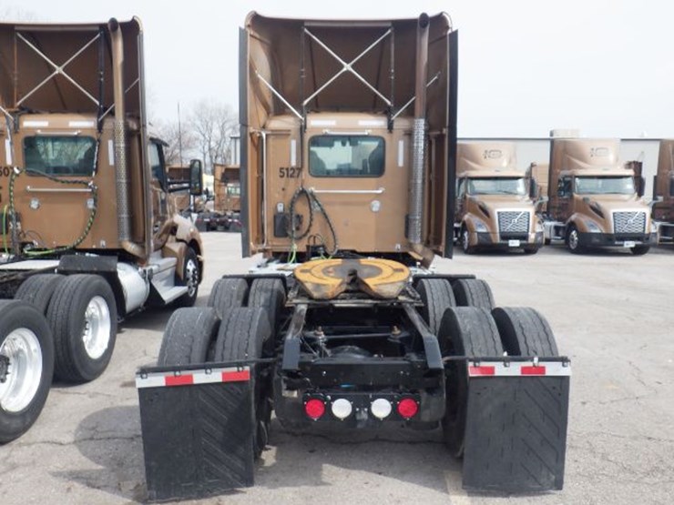 2022-kenworth-t680-image-10