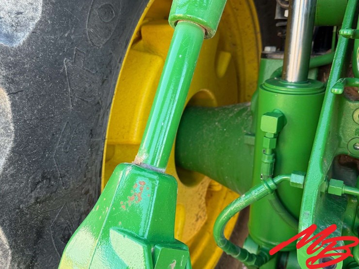 2021-john-deere-8r-370-image-18