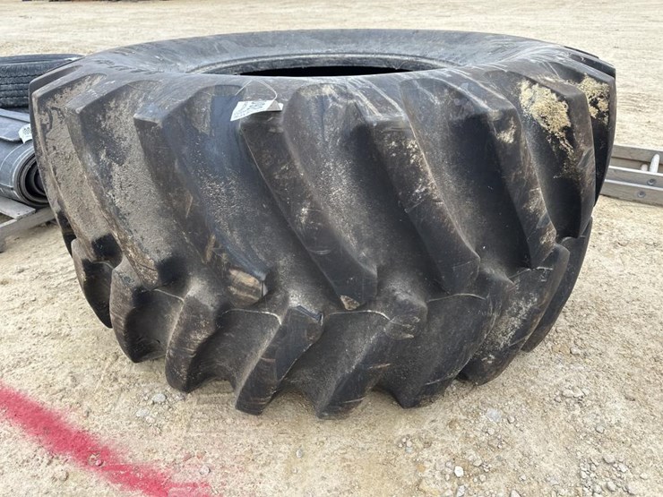 #92-•-firestone-30.5-x-32-tire-image-1