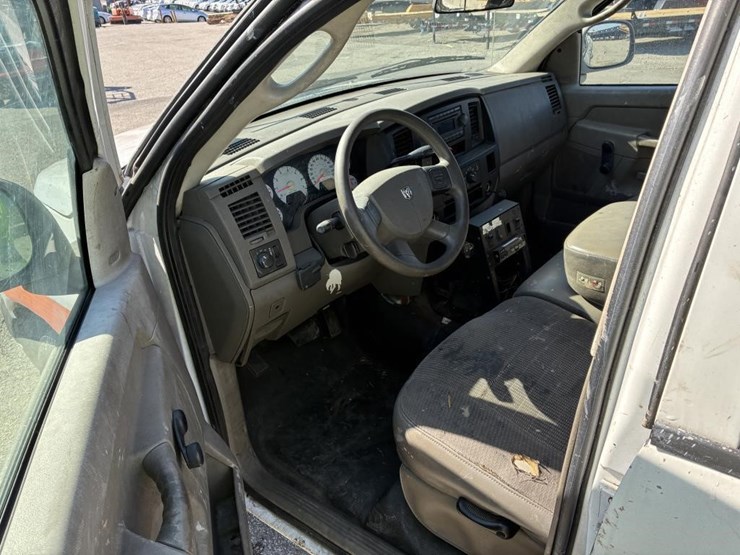 2006-ram-2500-hd-image-11