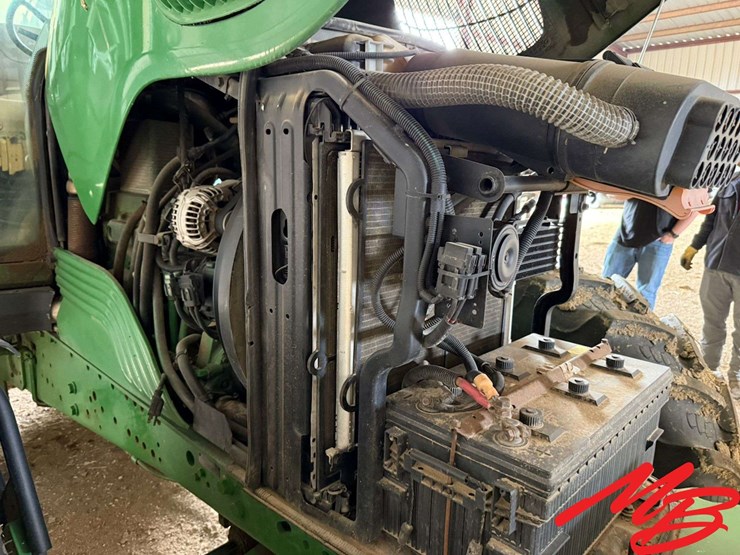 john-deere-7520-image-9
