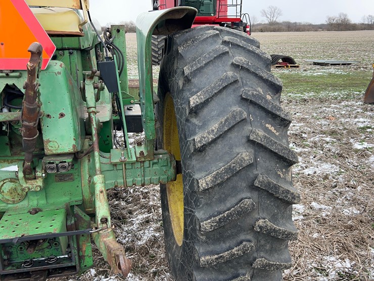 1961-john-deere-4010-image-18