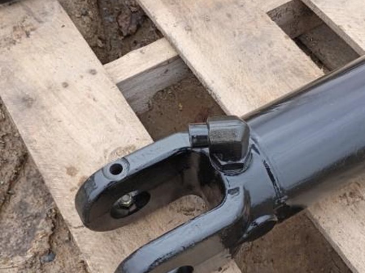 deere-748g-iii-image-2