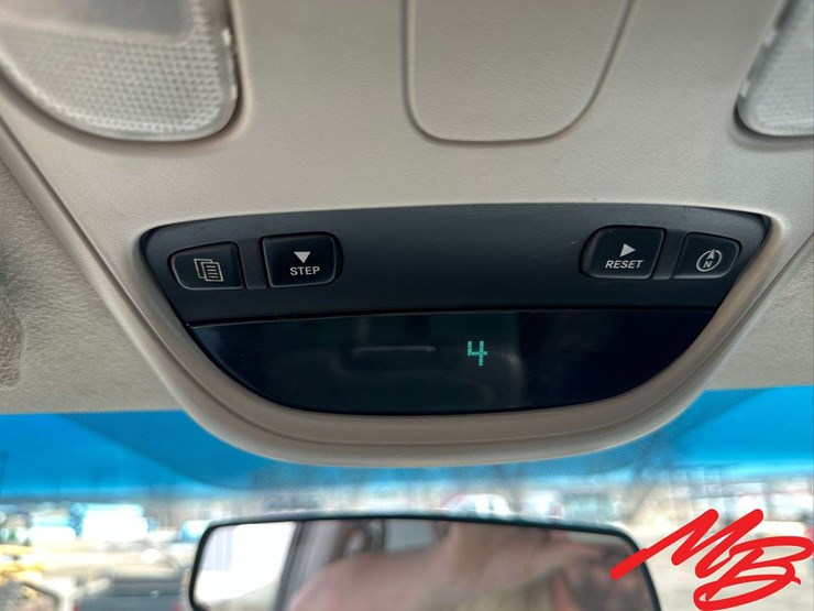 2010-dodge-ram-4500-image-28