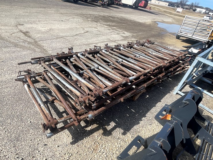 #2497-•-(8)-cattle-head-stalls-image-4