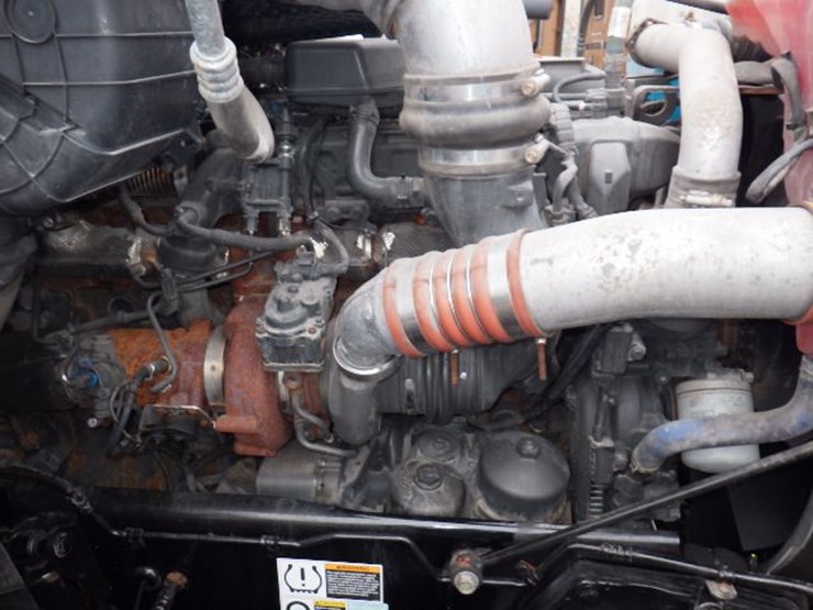 2022-kenworth-t680-image-25