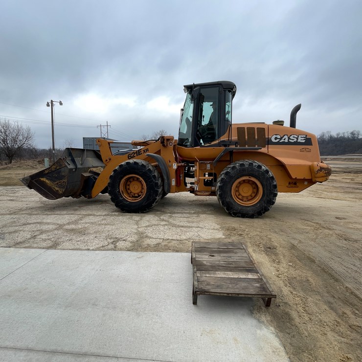 2008 CASE 621E XR