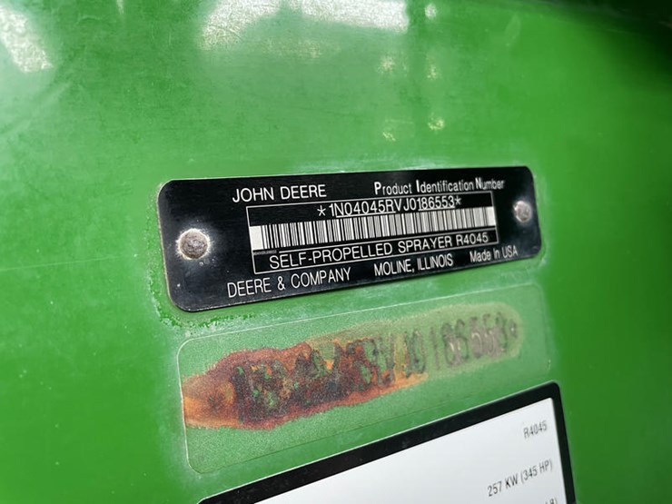 2018-john-deere-r4045-image-2