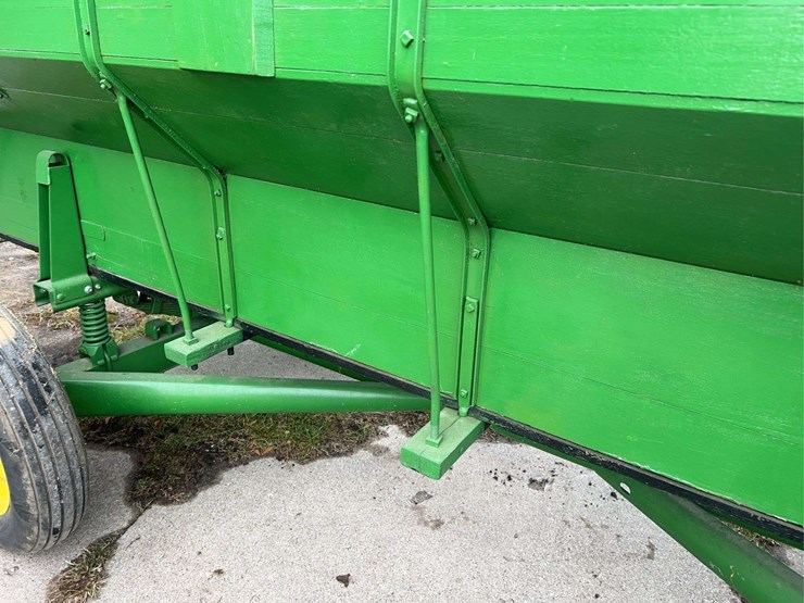 john-deere-flare-box-and-running-gear-image-17